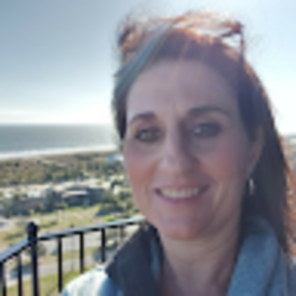 Meet your Posher, Stacy